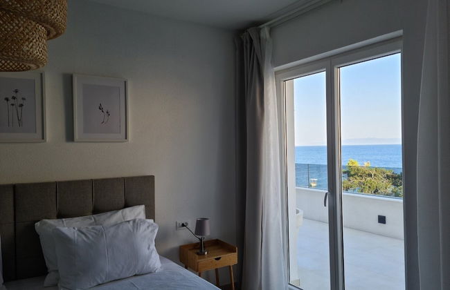 Exclusive Seafront Suites with hot tub - Foto 2