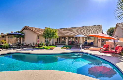 Pool, Putting Green, Fire Pit Elegant Peoria Home - Foto 1