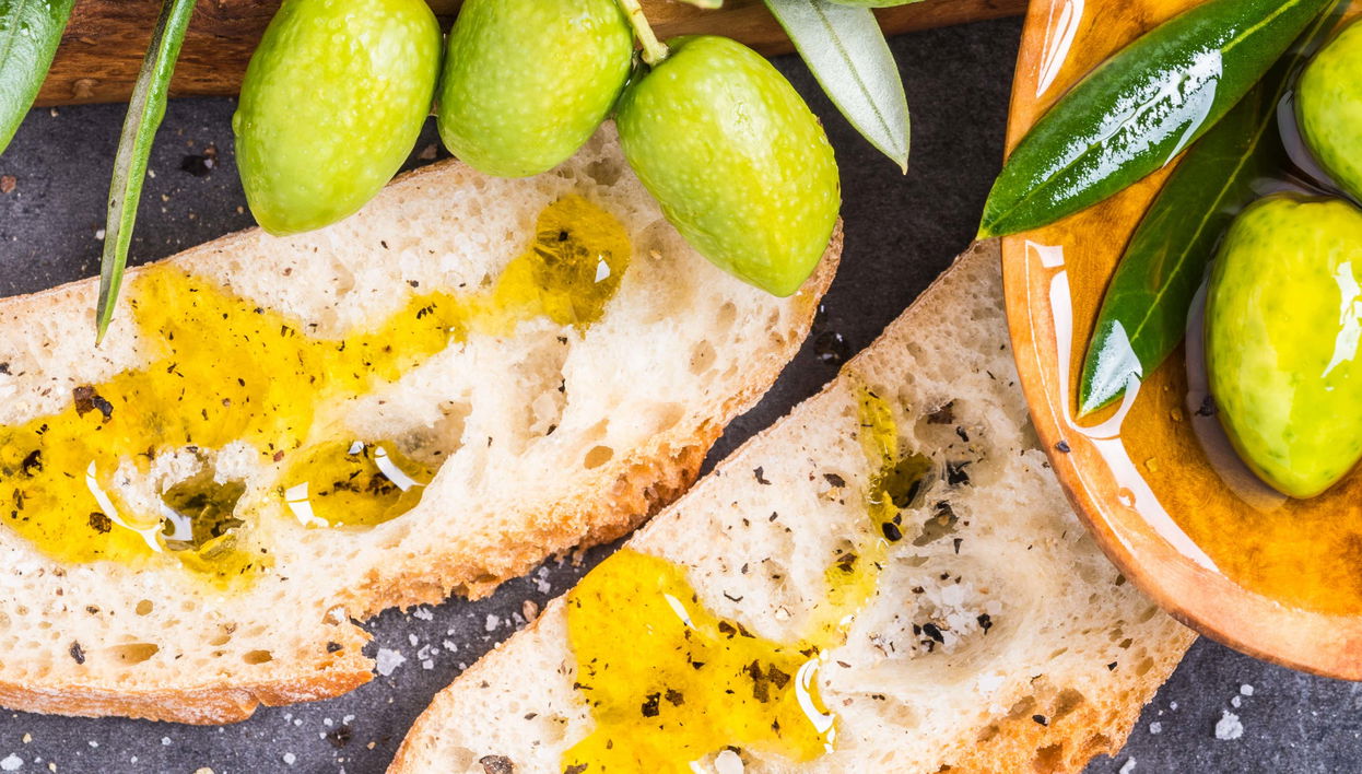 Visita a una almazara con cata de aceite