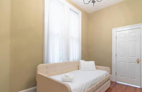 Bumblebee Mansion w Tiny Home Historic Modern - Foto 59