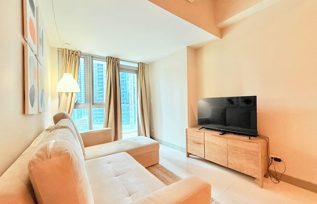 Uptown Parksuites 2 - Photo 33