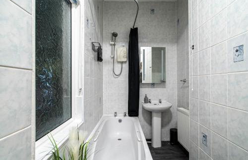 Leeds 3-Bed Home Near Centre - Headingly Free Parking - Foto 7