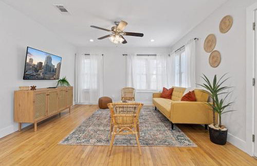 Bright Renovated ATX Home with Yard and Cowboy Pool - Foto 9