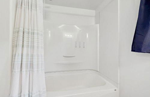 Fairy Cottage in the Wood - Photo 17