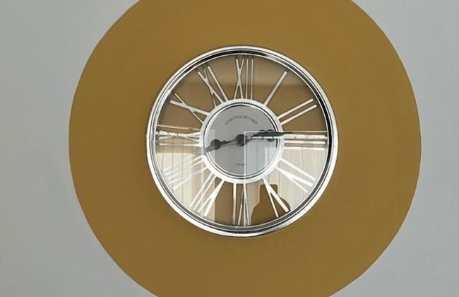 Lovely 2 Bedroom Apartment, 2 Bathrooms Parking - Photo 12