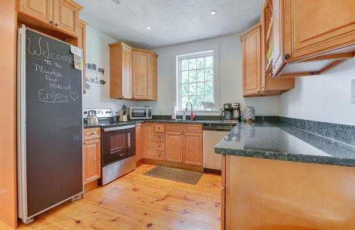 7 Mi to Cranmore Ski Resort! Family Escape with Yard - Foto 3