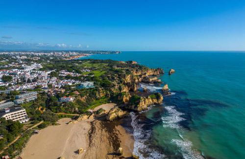 Recently renovated 4 bdr Villa with ocean views - Foto 52