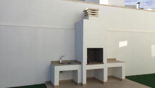 PANORAMISCH modern vakantiehuis in Finestrat bij Benidorm met 3 slaapkamers, gelegen op de 1ste lijn met privézwembad en omheinde privétuin, zicht op zee, de bergen met 'Kilómetro Vertical del Puig Campana' en op de skyline van Benidorm City en Finestrat - Foto 2