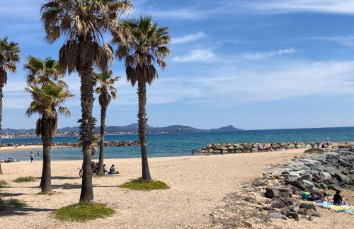 Villa climatisée calme avec piscine partagée Saint AYGULF/FREJUS - Foto 32