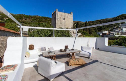 Traditional house inside Filoti, Naxos - Foto 32