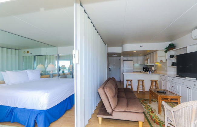 Spacious One Bedroom Harbor View Condos at Ilikai Marina With Private Balcony - Foto 33