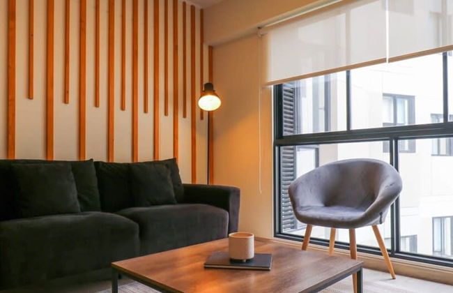 w Centric 1BR in Barranco - Photo 1