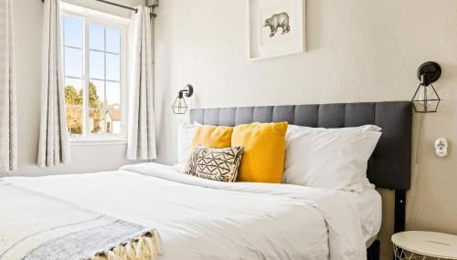 Stylish City Retreat - King Beds - Walk to Sloans Lake - Foto 2