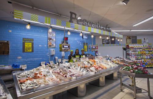 Cometa Center - Photo 42