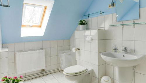 Apartment Wohnung für sechs Personen im Dachgeschoss by Interhome - Foto 5