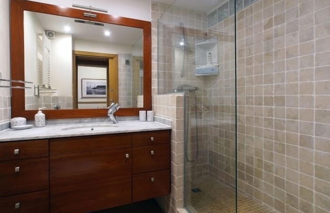 Riva Be my Guest Castelldefels - Photo 13