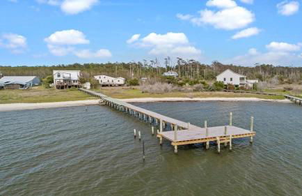 Waterfront Dock Kayaks Ping Pong 3 Bedroom 2 Bathroom - Foto 1