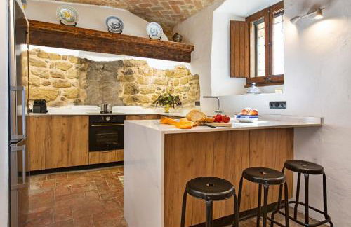 Casa Torre Cruilles Big, Stylish, Modernized 'Castle' Prime Costa Brava with AC - Foto 34