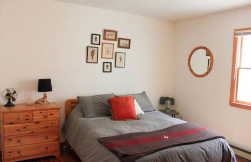 Bellwood Cottage 8-14min to all Roxbury Wed Venues - Foto 24