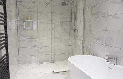 Luxury Barn With Private Wood-Fired Hot Tub - Foto 5