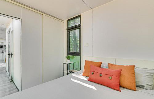 Waterfront Durham Getaway with Deck and Trails! - Foto 14