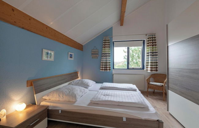 Villa in Julianadorp Near Sandy Beach - Foto 2