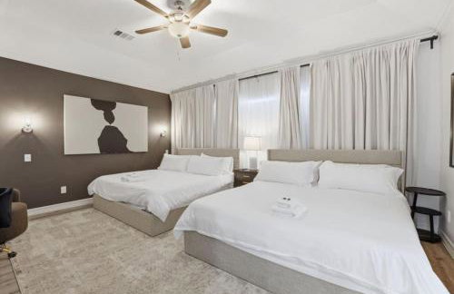 O18A Spacious 3BR Sleeps 10 Two Living Areas Houston - Foto 10