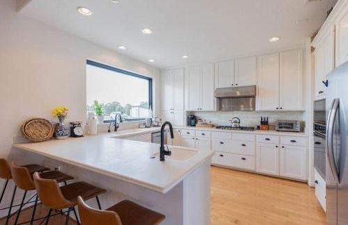 Colorado river access, game room & swimming pool - Photo 68