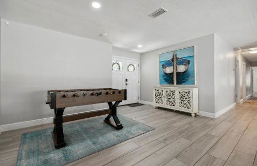 Lake House Westchase area. Heated Pool Waterfront! - Foto 28