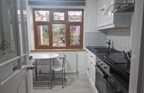 Studio Flat on Straight Road, Harold Hill, - Foto 5