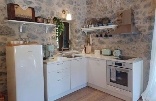 Theta Guesthouse - Photo 24