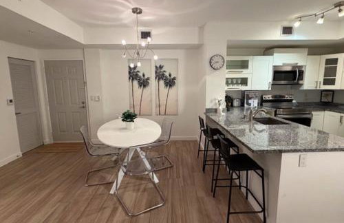 Downtown WPB Condo at Cityplace - Foto 4