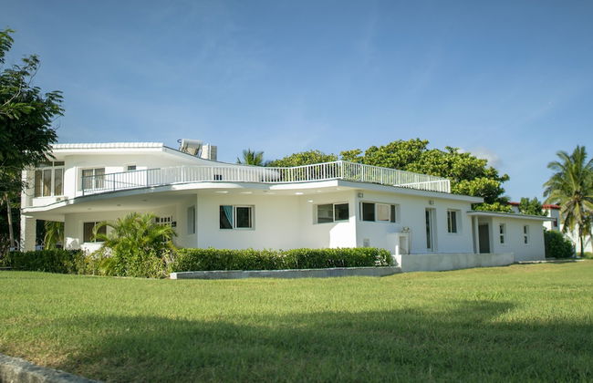 V Royal Luxury Villas - Foto 18