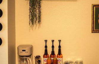 Heart of Downtown Apt with City View, Walkable to HotSpots - Foto 11