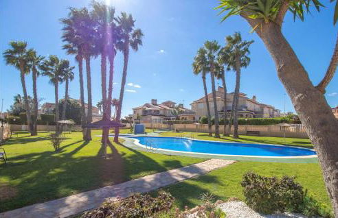 4 Bedroom Lovely Home In Orihuela Costa - Foto 9