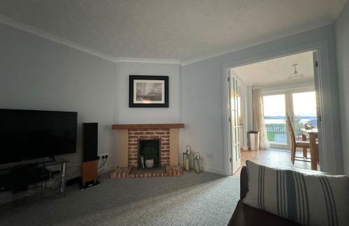 Poole Harbour View - Photo 22