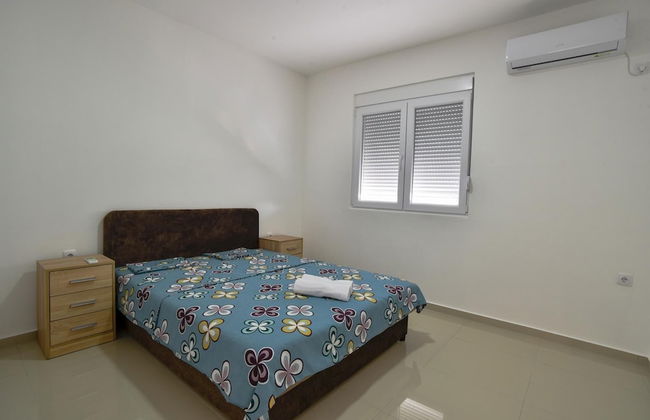 Villa w Garden Balcony 8 min to Ulcinj Long Beach - Foto 13