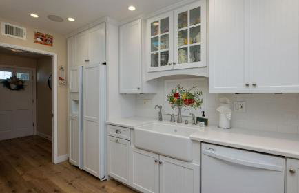 Coastal Retreat with Hot Tub Ocean Views Backyard Fun Newport Oasis by AvantStay - Foto 15