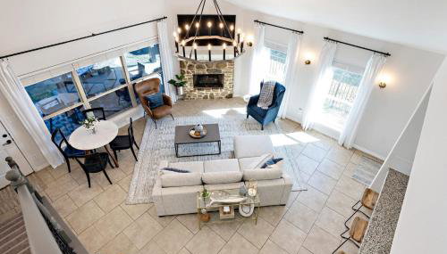 Luxury Lakefront Getaway - Foto 5