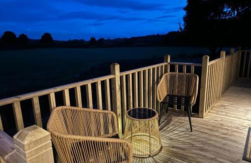 Unbox at Poplar Tree - Photo 61