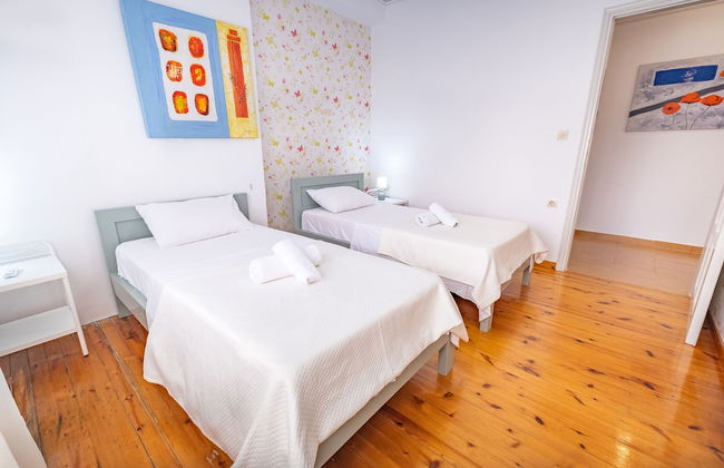 Apartment in Arkadi with swimming pool - Photo 3