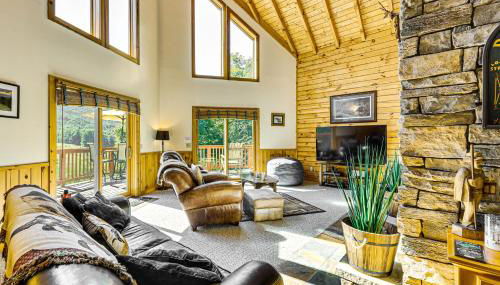 Deck and Mtn Views Log Cabin By Snowshoe Mountain! - Foto 1