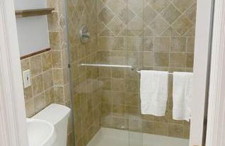 Private Apt King Suite, L.I, NY-Hamptons to NYC - Photo 6