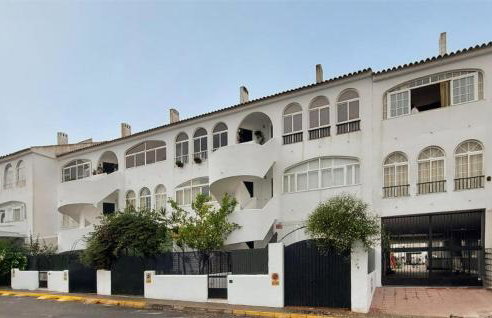 Cozy Apartment In El Portil With Swimming Pool - Photo 9