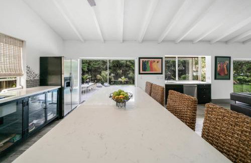 New Villa Jungle Paradise Heated Pool BBQ Soccer - Foto 15