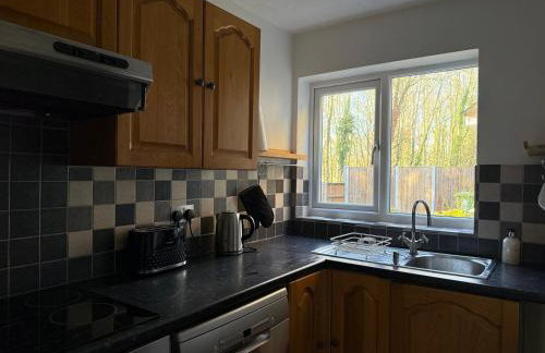 Entire House with Garden and Office - Foto 20