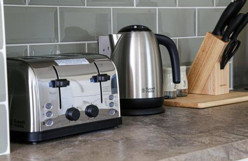 Premium 4 large double bed townhouse in Bicester, next to Bicester Village - Foto 26