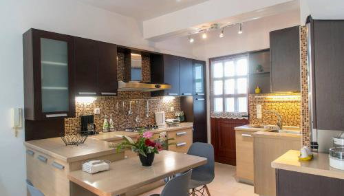 Cosy House - Photo 1