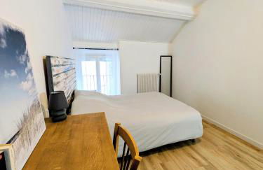 Sous la tour - Foto 41