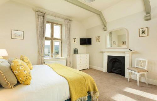 Hollins Farmhouse - Photo 16